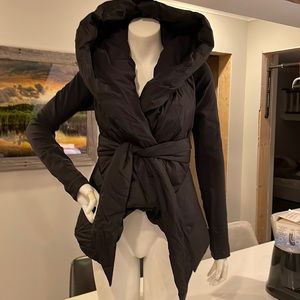 Lululemon black down to the studio jacket